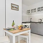 Southstar - Gwiazdzista - Free Parking By Renters * Breslau